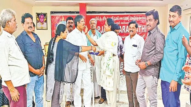 AP Government: చైల్డ్‌కేర్‌ లీవ్‌లు ఎప్పుడైనా వాడుకోవచ్చు