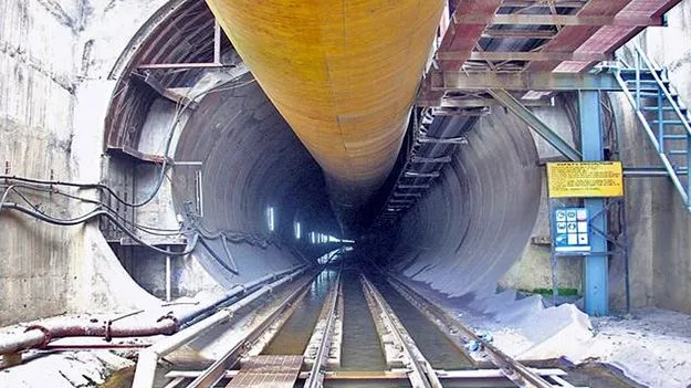 AP Govt: జూన్‌కు వెలిగొండ పూర్తి చేయాలి