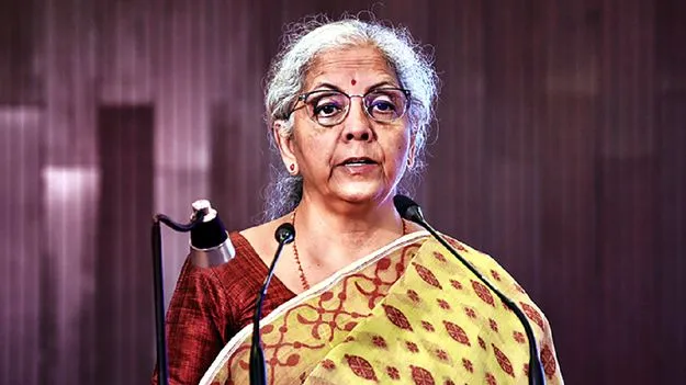 Nirmala Sitharaman: బ్యాంకులొస్తున్నాయ్‌ అమరావతికి