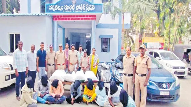 Anakapalli District: సాఫ్ట్‌వేర్‌ ఉద్యోగం మానేసి.. గంజాయి డాన్‌గా