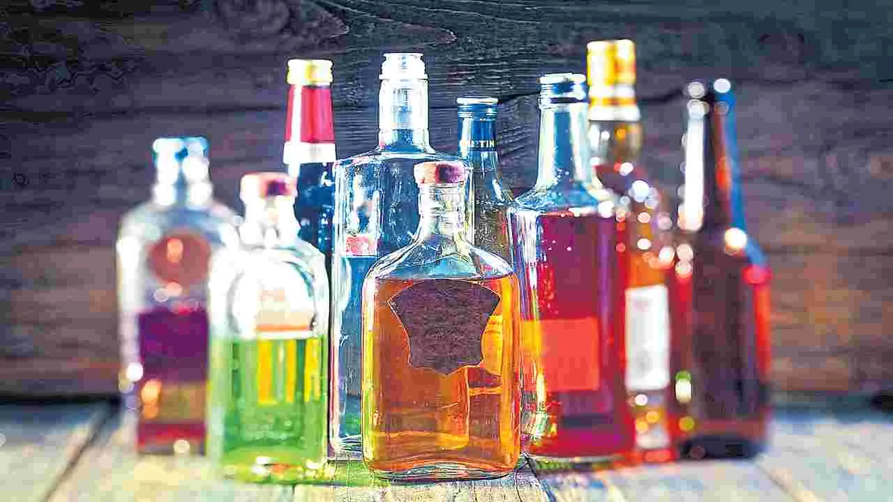 Andhra Pradesh Liquor Policy: మన మద్యమే తాగుతున్నారు