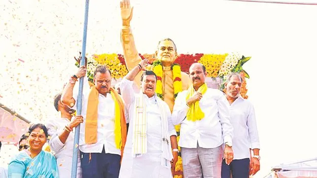 PVN Madhav: వాజపేయి-బాబు మైత్రితోనే ఉమ్మడి రాష్ట్రాభివృద్ధి