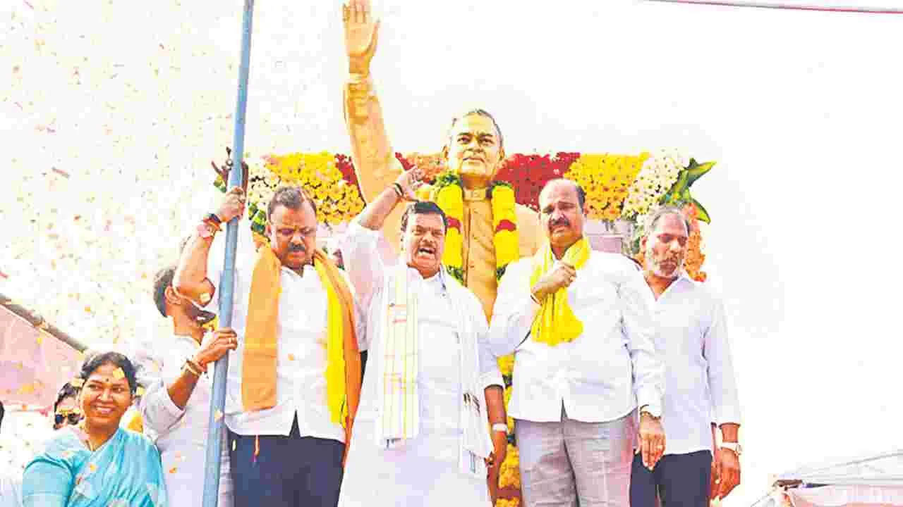 PVN Madhav: వాజపేయి-బాబు మైత్రితోనే ఉమ్మడి రాష్ట్రాభివృద్ధి