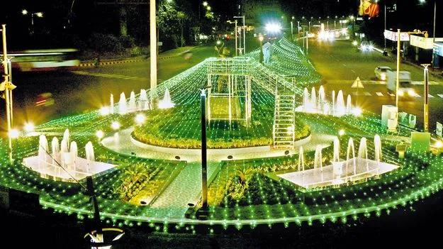 Visakhapatnam : గ్లోబల్‌ ట్రేడ్‌ గేట్‌వేగా విశాఖ