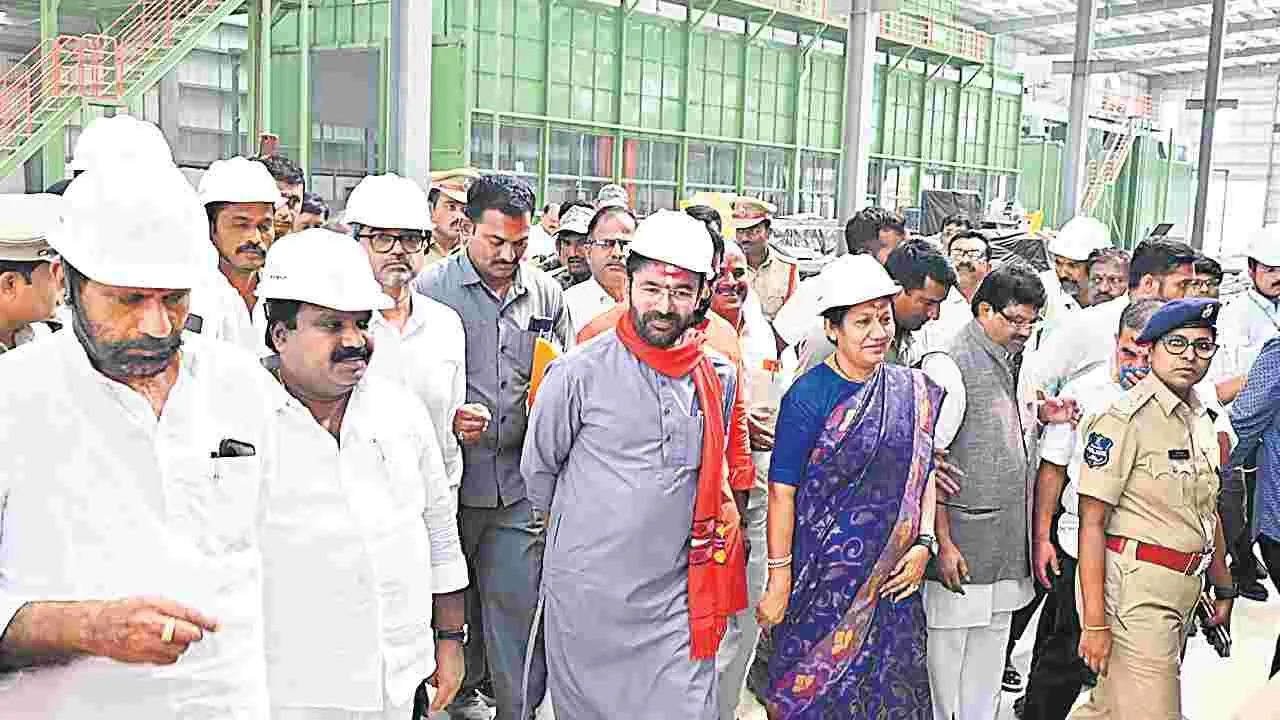 Kishan Reddy: ఫిరాయింపులపై మాట్లాడే హక్కు బీఆర్‌ఎస్‌, కాంగ్రెస్‌కు లేదు 