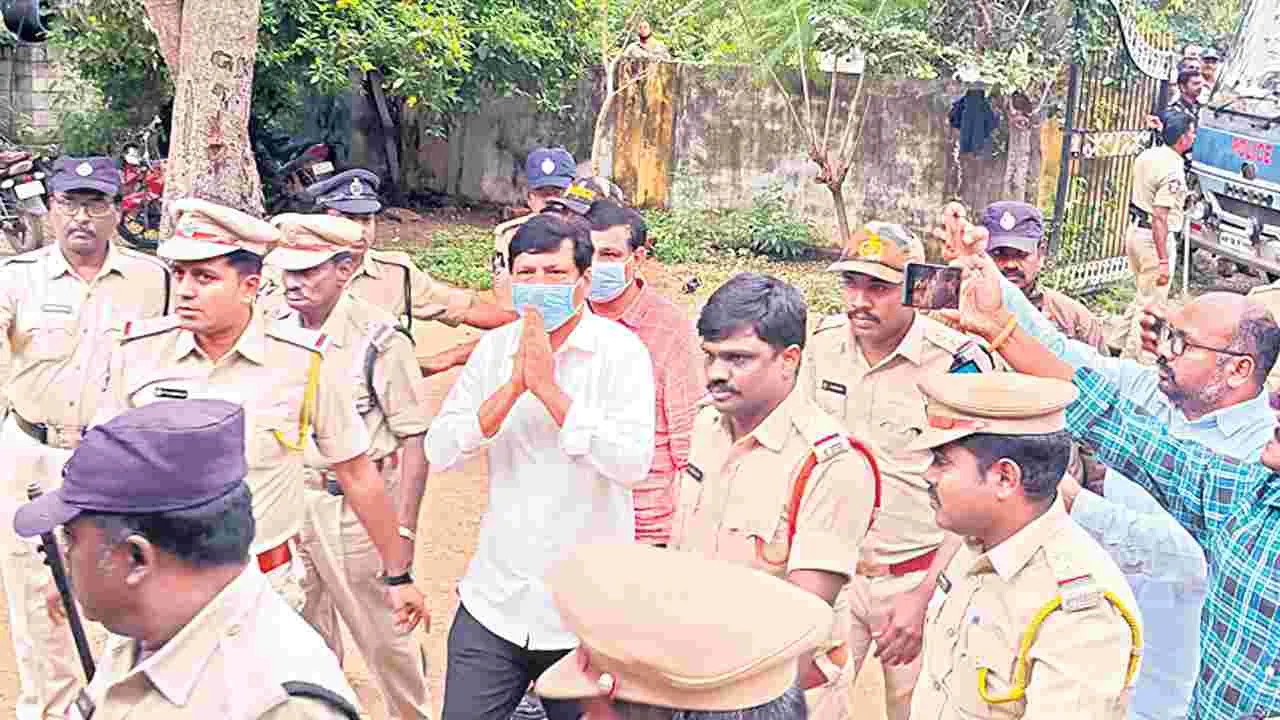 Fake Liquor Scam: తంబళ్లపల్లె కోర్టుకు జోగి సోదరులు