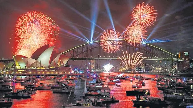 Global Celebrations: వచ్చేసింది.. 2026
