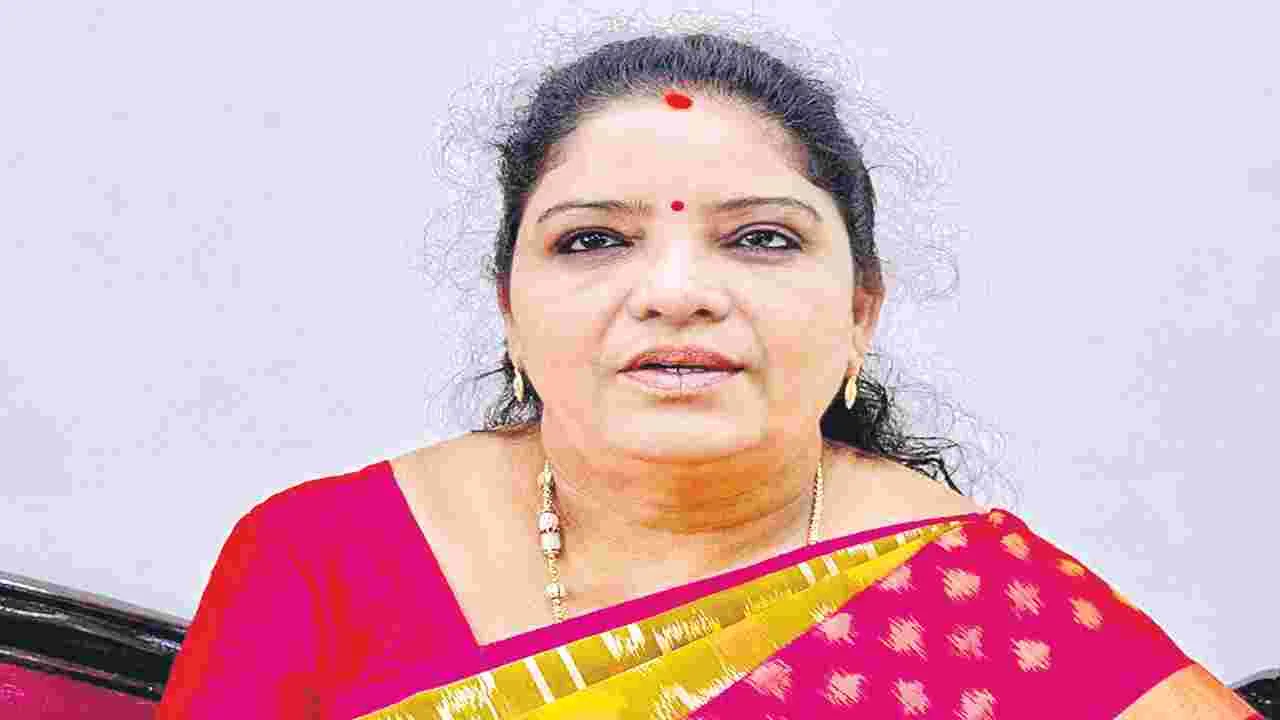 Gummidi Sandhya Rani: గిరిజన ప్రాంతాల సమగ్రాభివృద్ధే లక్ష్యం