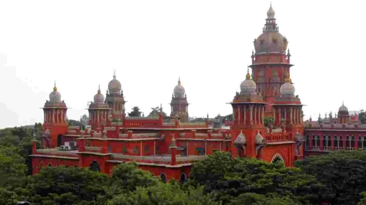 Madras High Court: ఆ జడ్జి అభిశంసనకు అనుమతించొద్దు