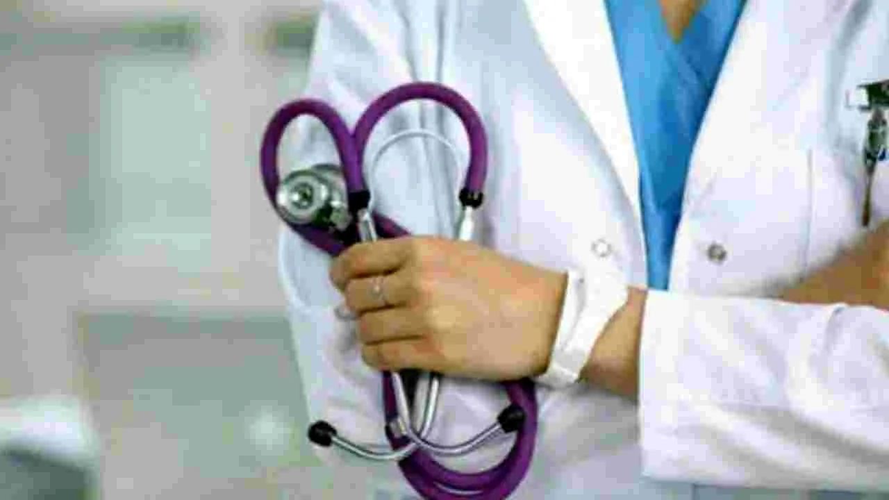 Stress Management: వైద్య విద్యార్థుల్లో ఆత్మహత్యల నివారణకు శిక్షణ