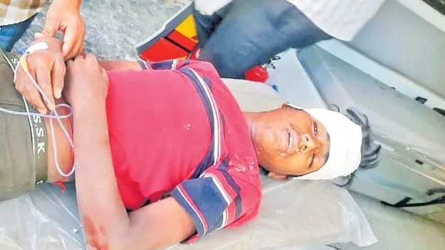 Kadiri Road Accident: ఇద్దరు హాస్టల్‌ విద్యార్థులకు తీవ్రగాయాలు.. ఒకరి పరిస్థితి విషమం