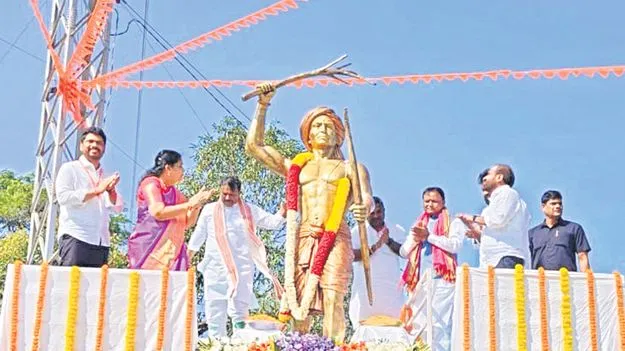 Odisha CM Mohan Charan: పాడేరులో బిర్సాముండా కాంస్య విగ్రహం