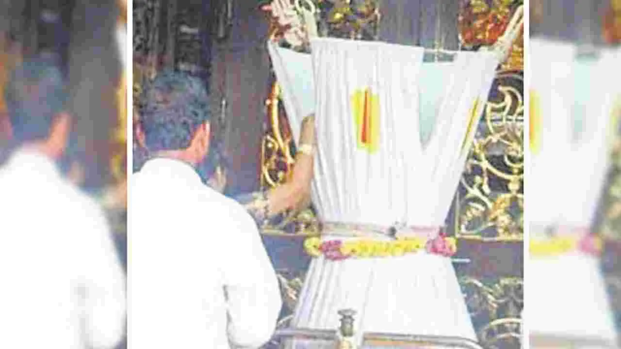 TTD Revenue: 2025లో హుండీ ఆదాయం రూ.1,383.90 కోట్లు