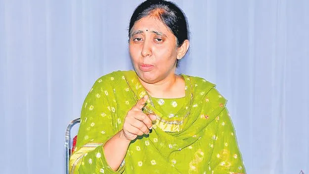 Sunita Reddy: వివేకా హత్యపై తదుపరి దర్యాప్తు జరగాలి