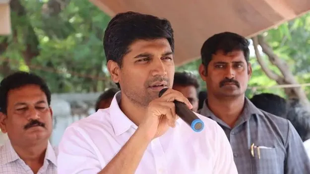 MP Lavu Srikrishna Devarayalu: ఉపాధిలో అక్రమాలకు అడ్డుకట్ట వేయాలి