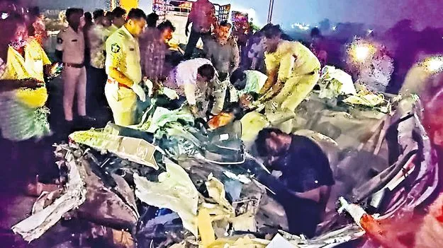 Chilakaluripeta: ఐదుగురిని మింగేసిన అతివేగం