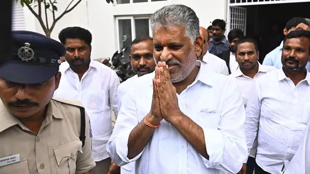 SIT Petition: చెవిరెడ్డి వ్యవహారంలో సిట్‌ పిటిషన్‌పై 17కు విచారణ వాయిదా 