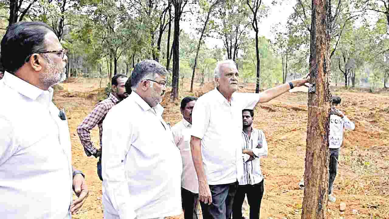 CPI Narayana: టీటీడీ భూముల్లో స్టార్‌ హోటల్‌ ఎలా నిర్మిస్తారు