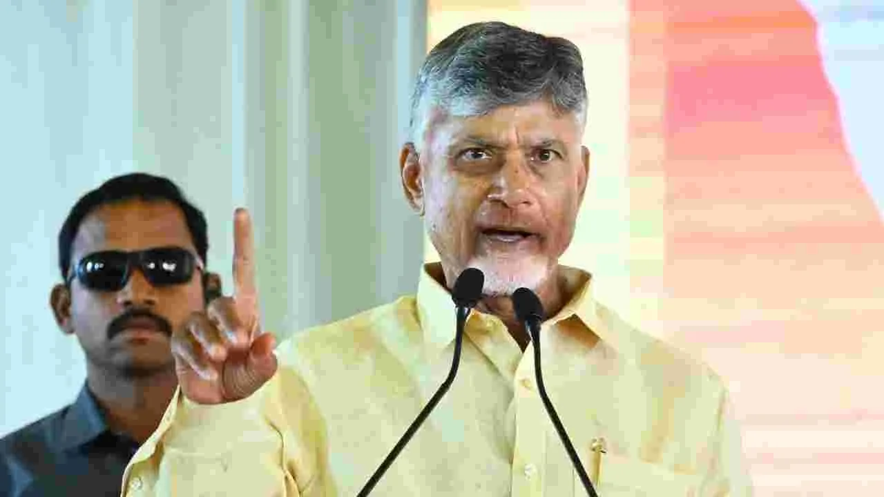 గంజాయి వల్లే లేడీ డాన్లు తయారు: సీఎం