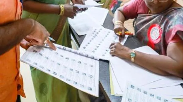 Voter List: అసోం ఓటరు జాబితా నుంచి 10.56 లక్షల పేర్ల తొలగింపు