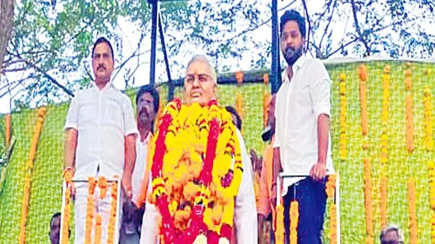 Union Minister Srinivasa Varma: అన్ని జిల్లా కేంద్రాల్లో వాజపేయి కాంస్య విగ్రహాలు