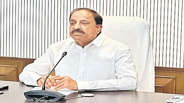 Tummla Nagashwar Rao: సమ్మె నిర్ణయాన్ని విరమించుకోవాలి