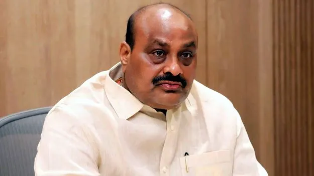 ‘నల్లతామర’ నిర్మూలనకు తక్షణ చర్యలు: మంత్రి అచ్చెన్న