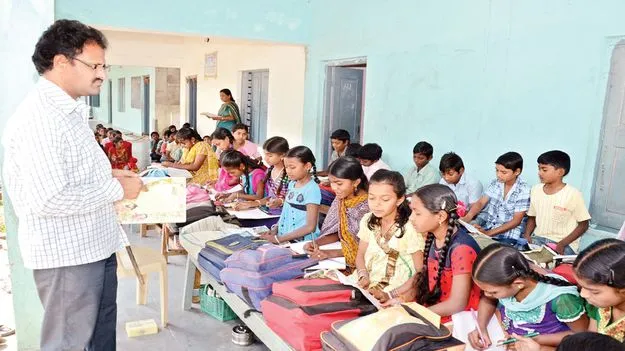 AP Govt: రాష్ట్రంలో డీఈవోల బదిలీలు