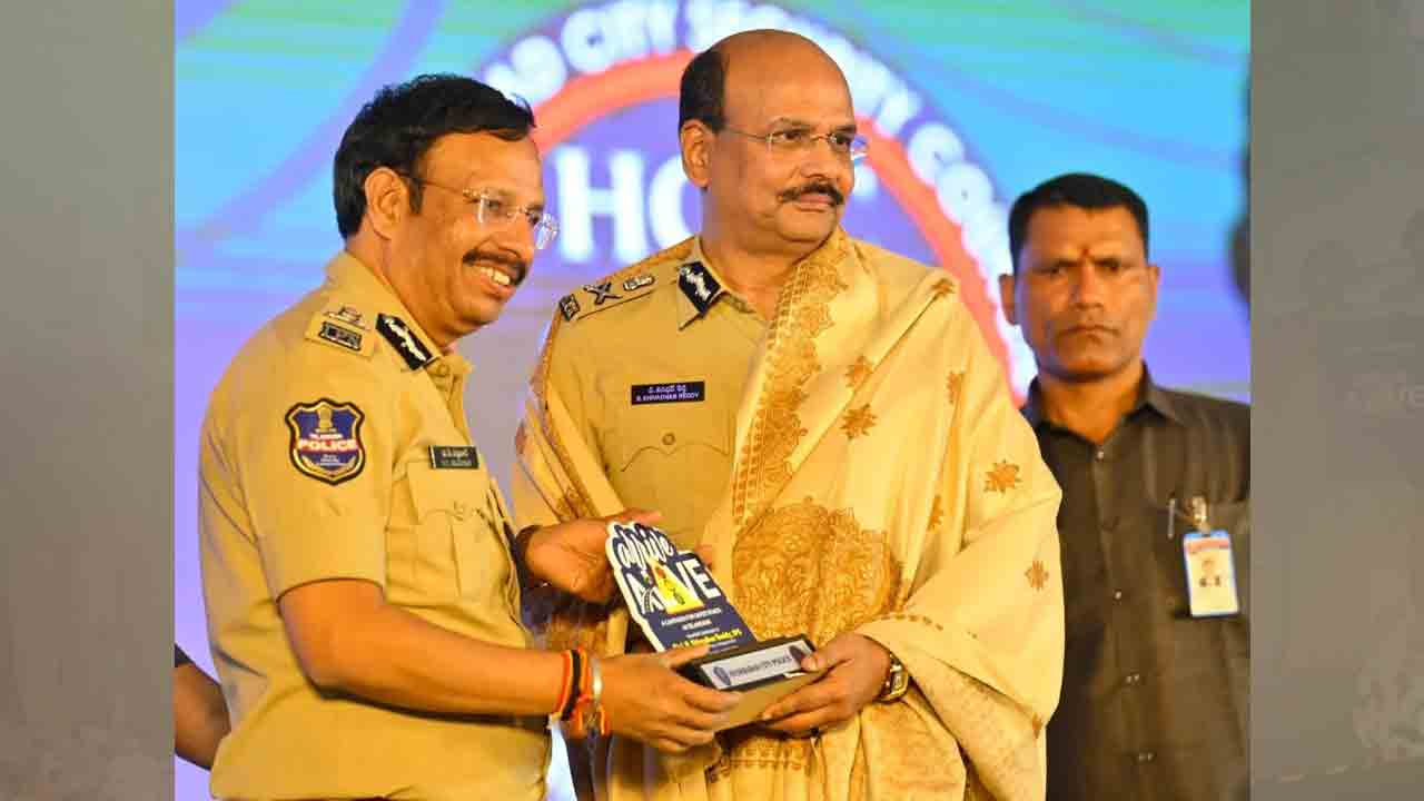 Arrive Alive Program: రోడ్డు భద్రతపై హైదరాబాద్‌లో అరైవ్ అలైవ్ కార్యక్రమం