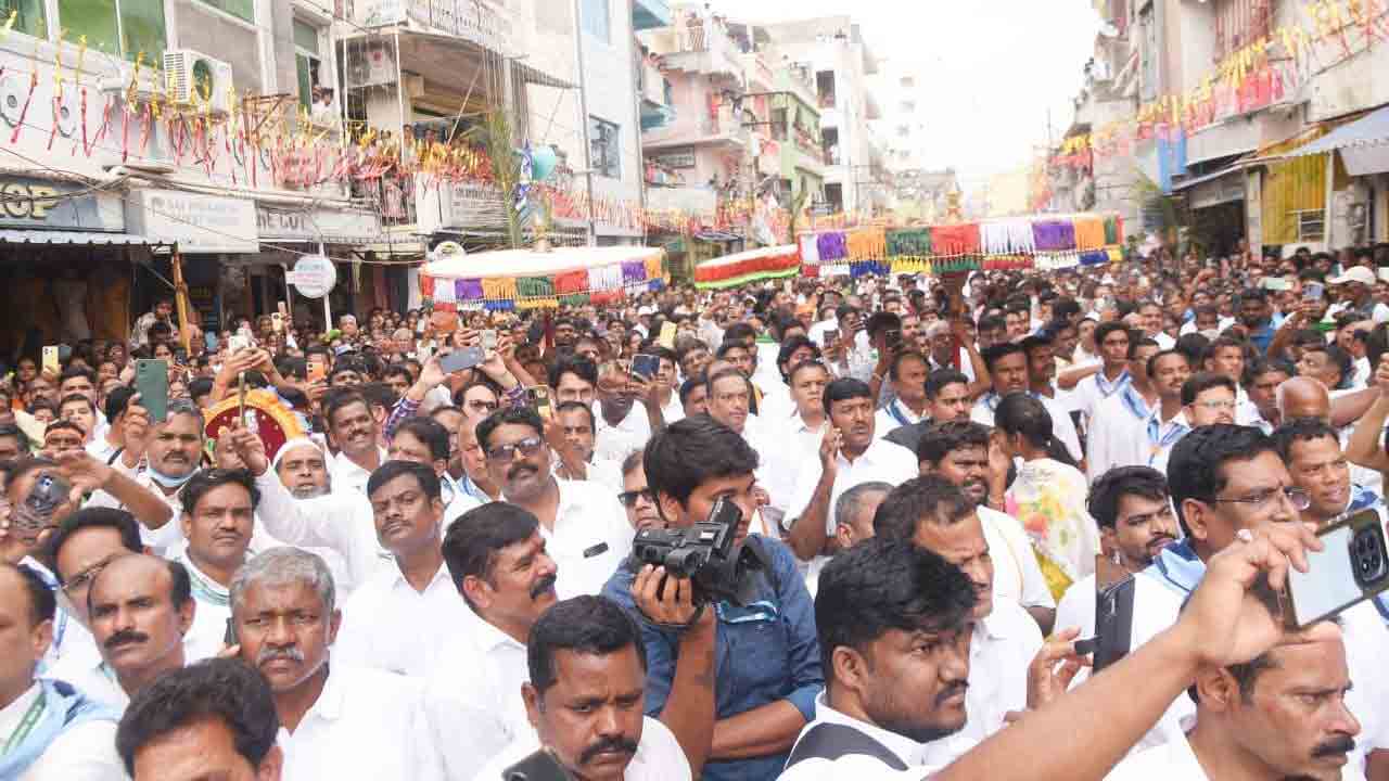 Puttaparthi Sathya Sai Baba: ఘనంగా పుట్టపర్తి సత్యసాయి బాబా శత జయంతి ఉత్సవాలు.. దర్శించుకున్న పలువురు ప్రముఖులు