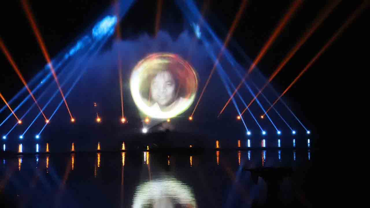 Puttaparthi Sathya Sai Baba: అంగరంగ వైభవంగా సత్య సాయి బాబా రథోత్సవం