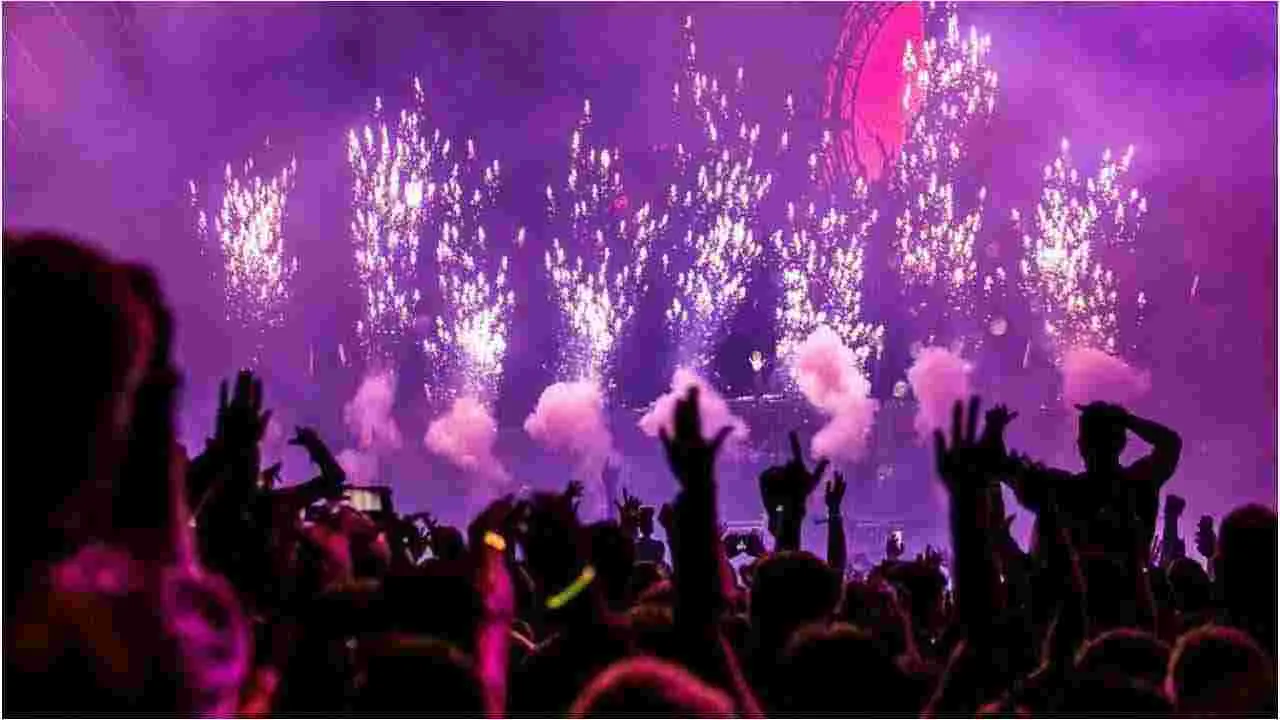 న్యూ ఇయర్ వేడుకలకు సిద్ధమైన విశాఖ