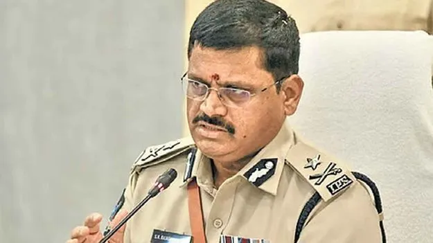 New Year Celebrations: హద్దు మీరితే చర్యలు తప్పవు: నగర సీపీ 