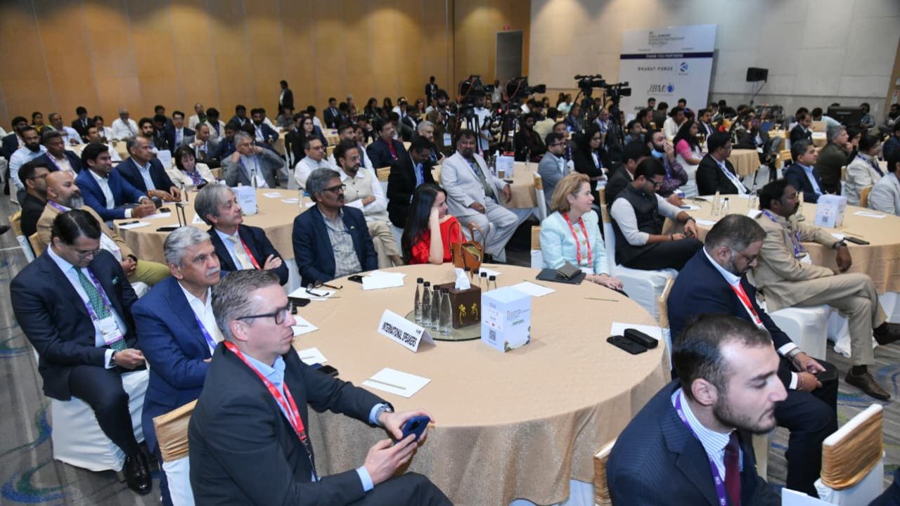 Visakha: యూరోప్‌లోని ఓ పెద్ద దేశానికి ఆంధ్రప్రదేశ్ సమానం: అమిత్ కల్యాణి