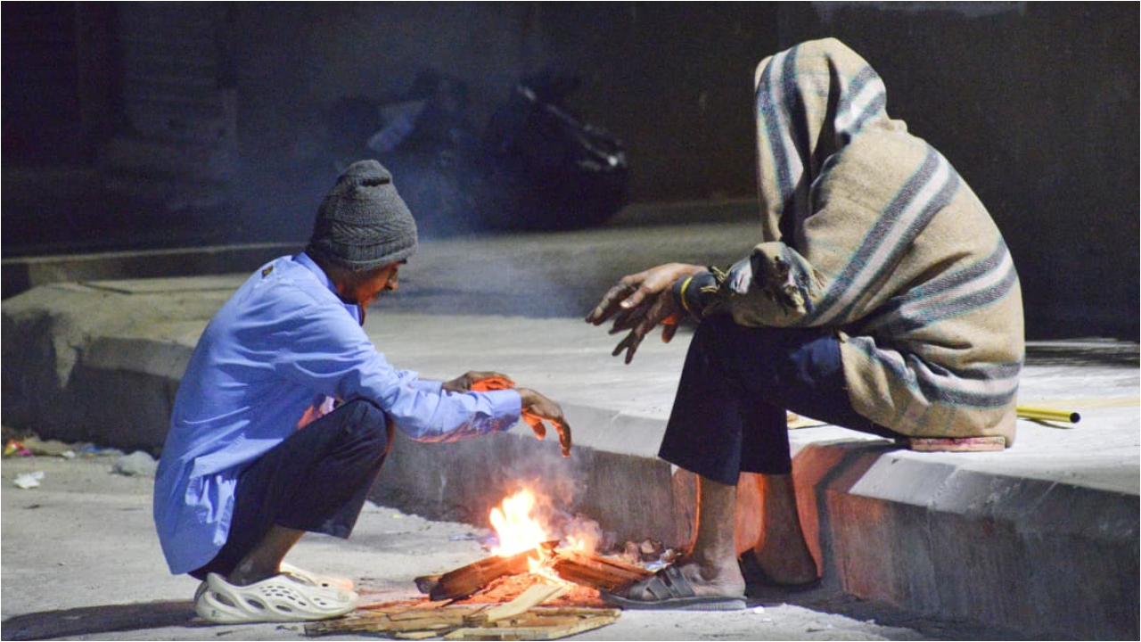 బాబోయ్ చలి .. పడిపోతున్న ఉష్ణోగ్రతలు 