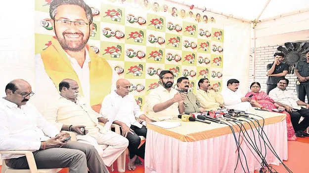 ఎంపీగానే కొనసాగుతా