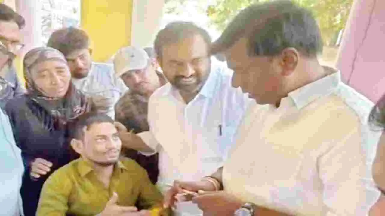 సమస్యల పరిష్కారానికి చర్యలు: ఎమ్మెల్యే