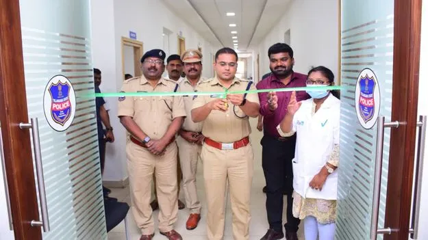 పోలీసులు ఆరోగ్యంపై శ్రద్ధ వహించాలి