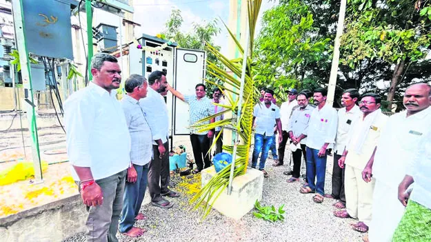 సిద్దలాపురంలో ఫీడర్‌ ప్రారంభం