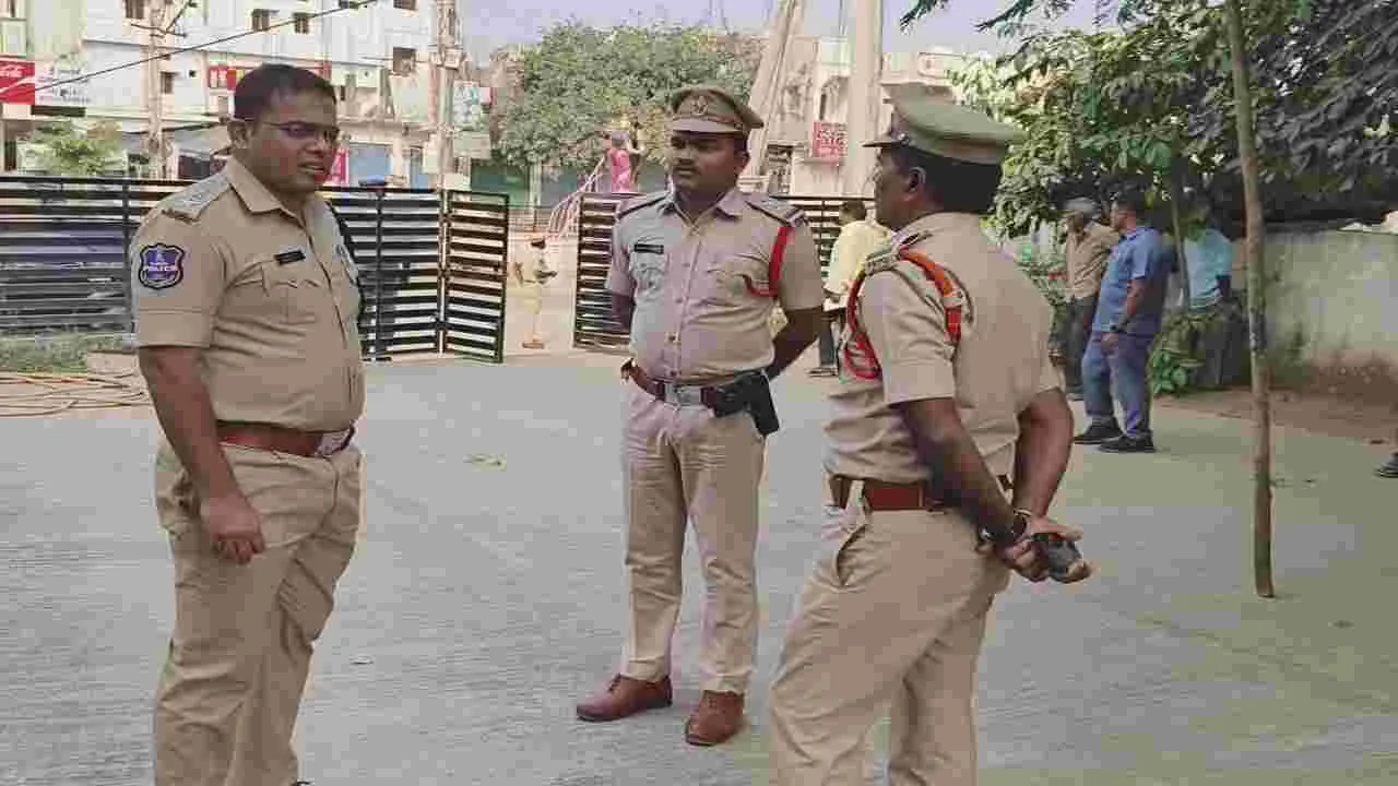 ప్రశాంత వాతావరణంలో ఓటు హక్కు వినియోగించుకోవాలి 