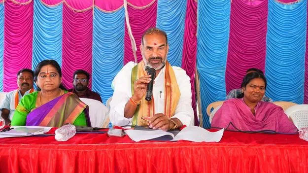 భక్తులకు ఇబ్బందులు లేకుండా చూడాలి