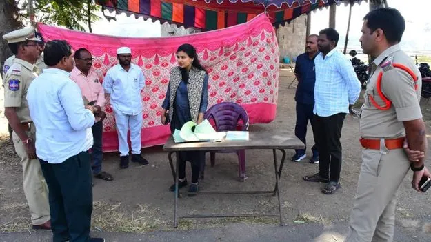 అప్రమత్తంగా వ్యవహరించాలి