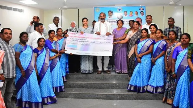 మహిళలను కోటీశ్వరులుగా చేయడమే ప్రభుత్వ లక్ష్యం