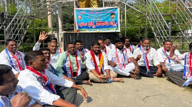 బీసీ రిజర్వేషన్లు చట్టపరంగా అమలు చేయాలి..