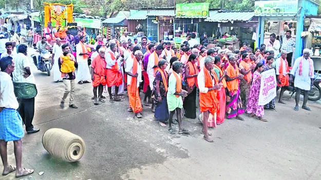 ఘనంగా విరుపాక్షేశ్వరస్వామి ఆరాధన