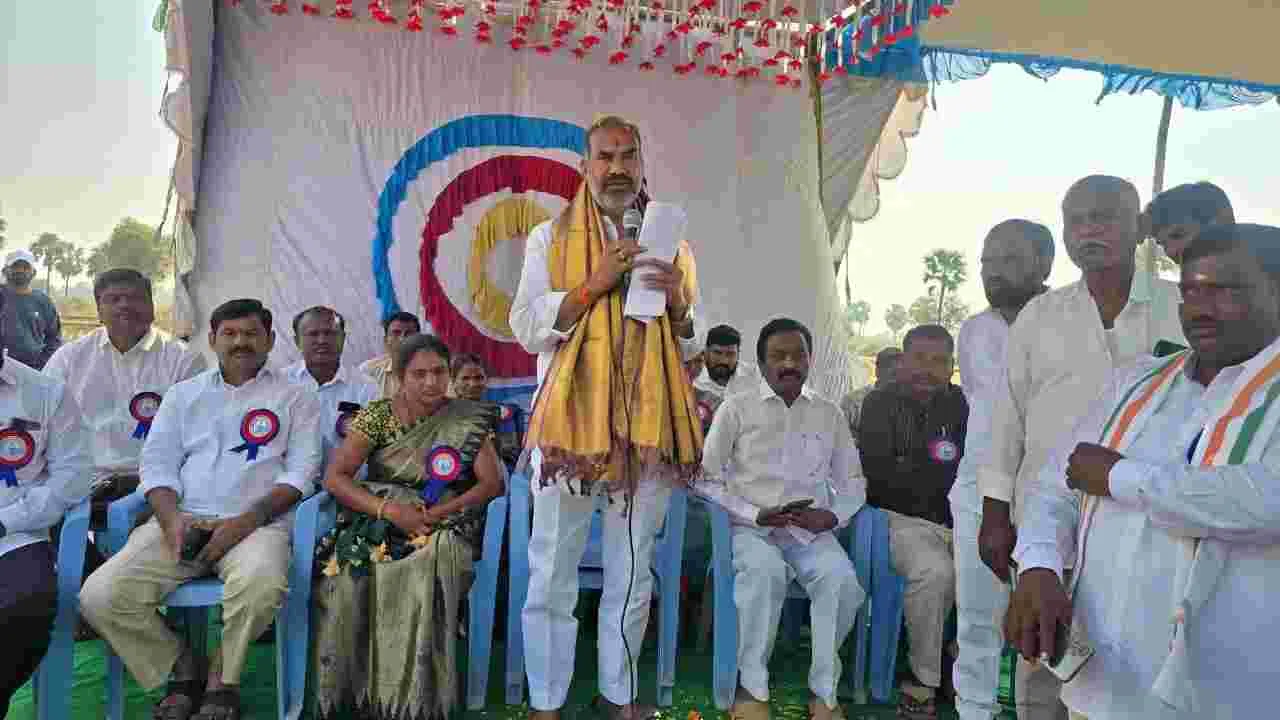 అంబేద్కర్‌ ఆశయాలను కొనసాగించాలి