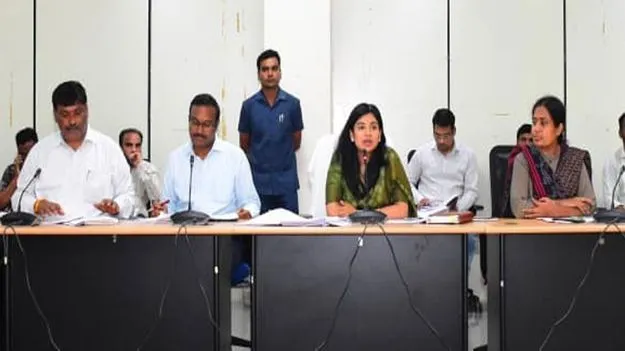 నిష్పక్షపాతంగా విధులను నిర్వహించాలి 