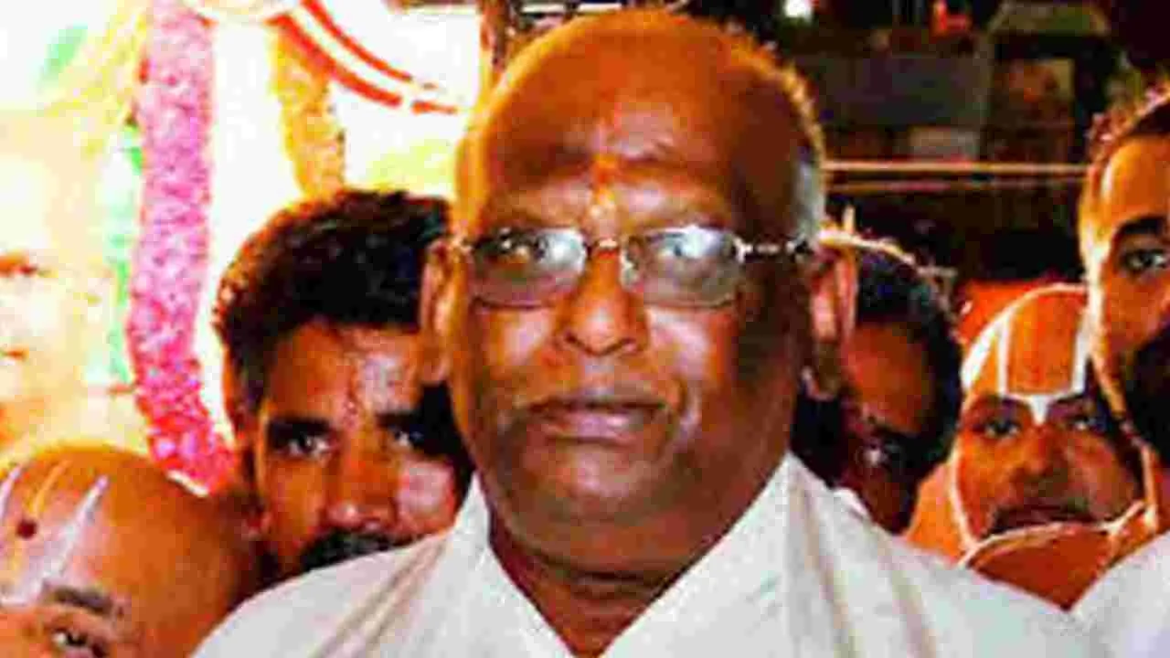 Former TTD chairman Adikesavulu Naidu: టీటీడీ మాజీ చైర్మన్‌ ఆదికేశవులు కుమారుడు, కుమార్తె అరెస్టు