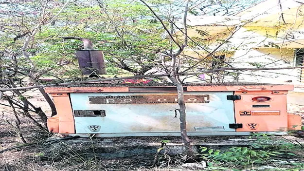 నిరుపయోగంగా జనరేటర్‌