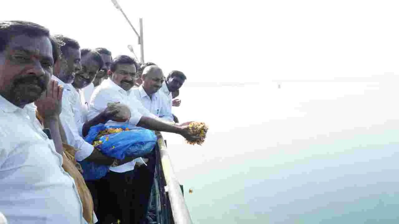 రైతుల ప్రయోజనాలు కాపాడేందుకు ప్రభుత్వం కృషి